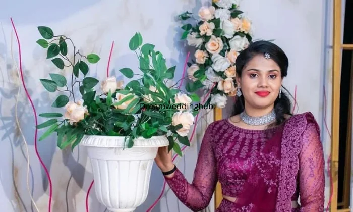 UNIQUE HERBAL BEAUTY PARLOUR